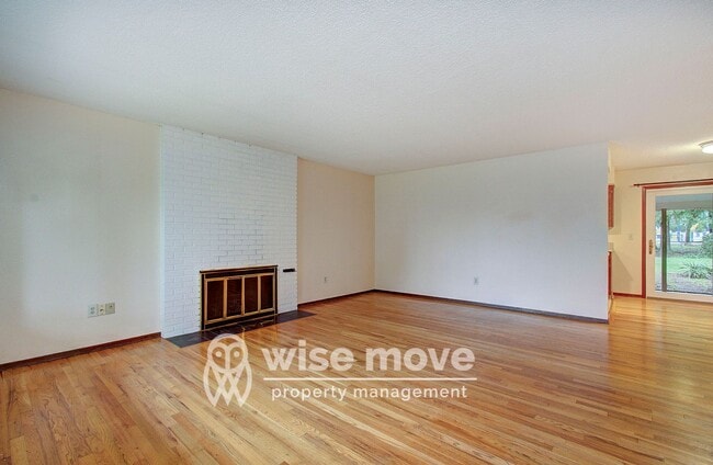 Building Photo - Mid-Mod on Missoula- Single Story!