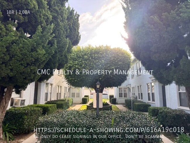 Building Photo - 4512 N Banner Dr