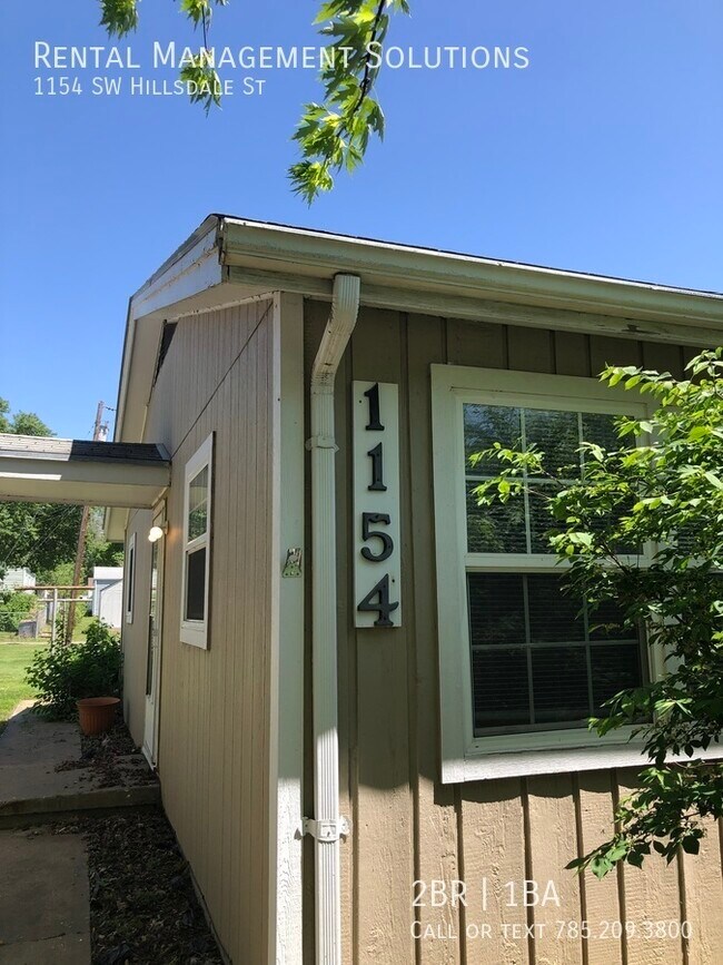 Building Photo - 1154 SW Hillsdale St- 2 BED/1 BATH DUPLEX