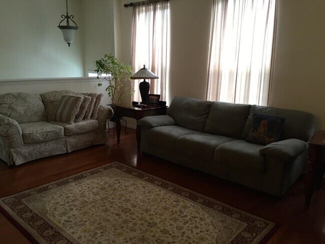 Foto del edificio - 53 Birch St