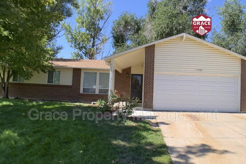 Primary Photo - 11565 Monroe St