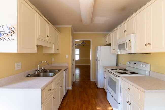 Foto del edificio - 3025 Brookhaven Way