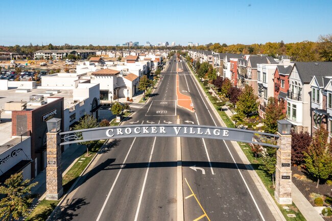 Foto del edificio - Crocker Village Single Family Homes