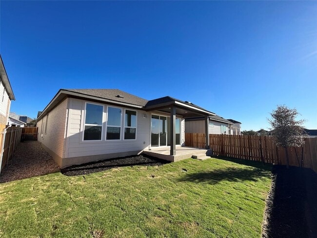 Foto del edificio - 401 Darley Oak Dr