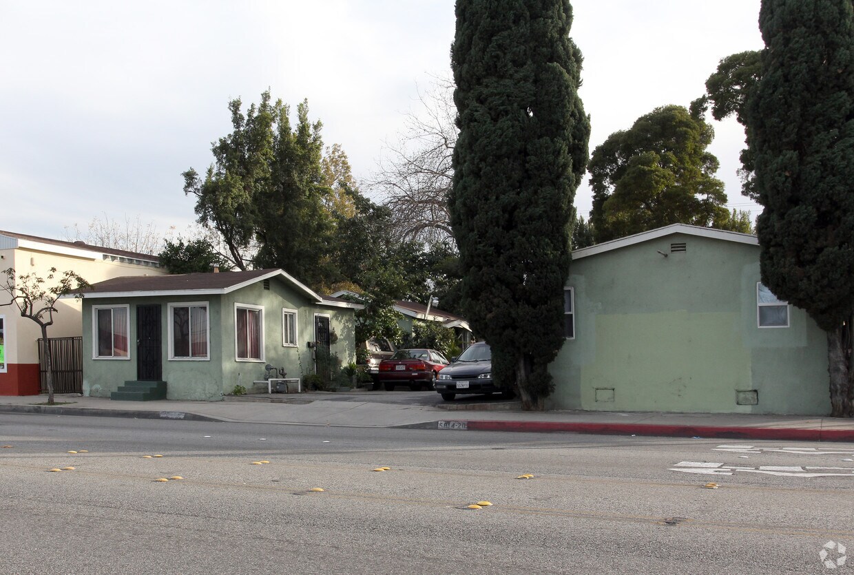 Building Photo - 5814 Gage Ave
