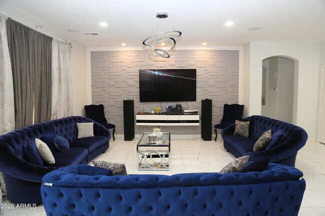 Foto del edificio - 6008 W Questa Dr