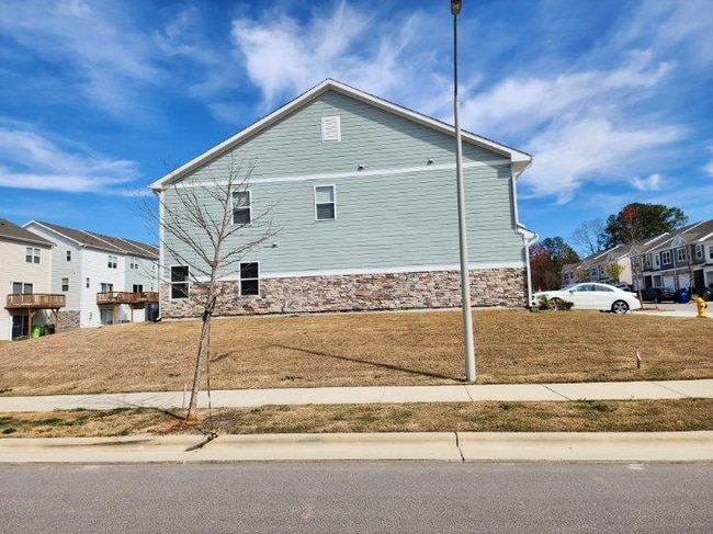 6911 Eddy Point Ln, Brentwood, NC 27616 | Apartments.com