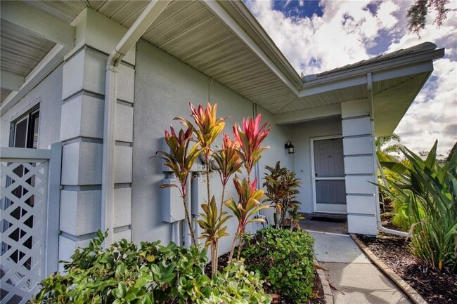 Foto del edificio - 208 Cerromar Way S