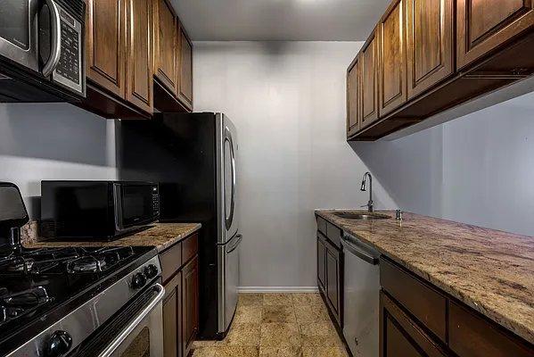Building Photo - 2 bedroom in New York NY 10280