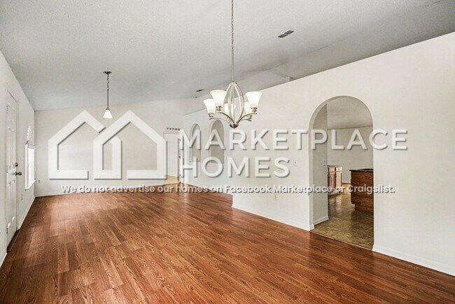 Foto del edificio - 830 Painesville St SE