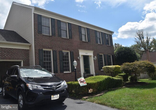 Foto del edificio - 5605 Jarist Dr