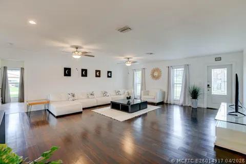 Foto del edificio - 3170 NW 68th Ct