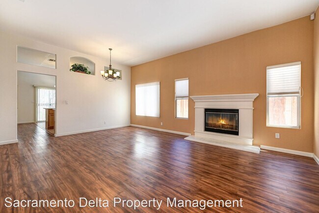Foto del edificio - 3 br, 2 bath House - 440 Crestfield Circle