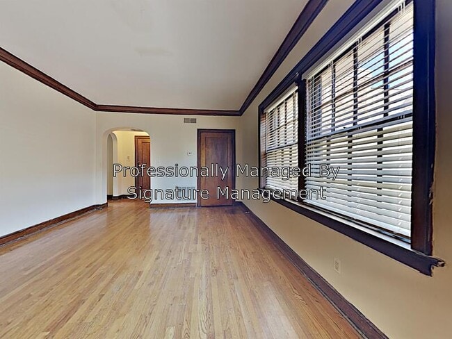 Building Photo - 2111 Eastern Pkwy