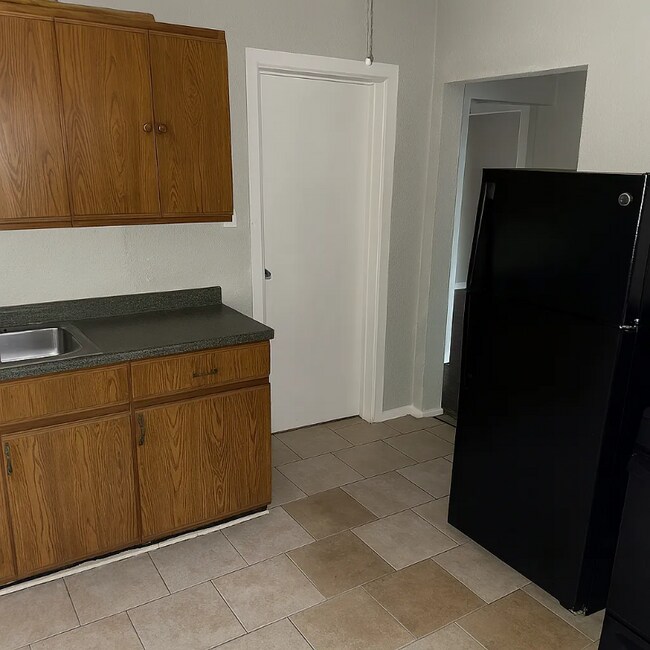 Foto del edificio - 6225 S Dorchester Ave