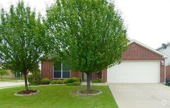 Building Photo - 1218 Sage Dr