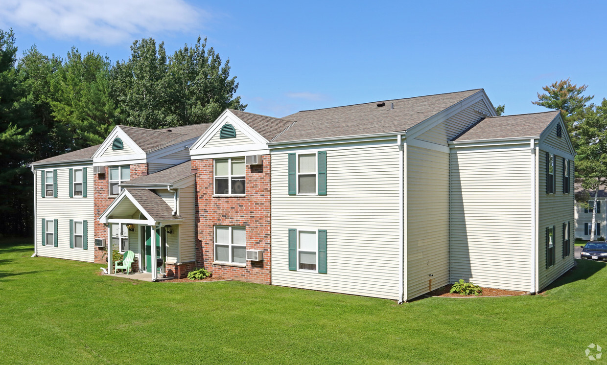 Primary Photo - Weston Pines Apartments