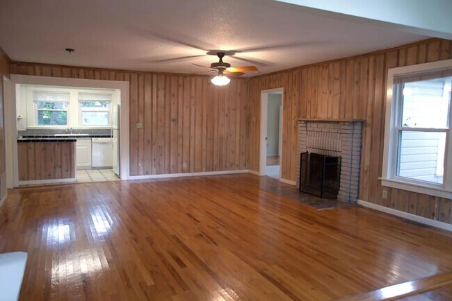 Photo - 3/2 in Midtown House