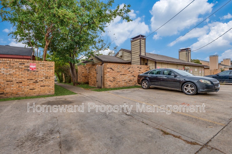 Foto principal - 3930 Portland St