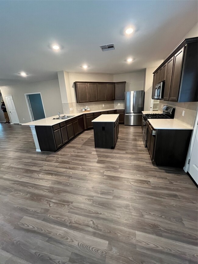 Building Photo - 19024 Pinewood Grove Trl