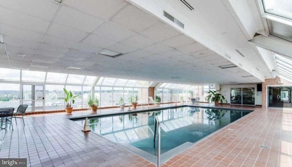 Photo - 1230 23rd Street NW Unit 818