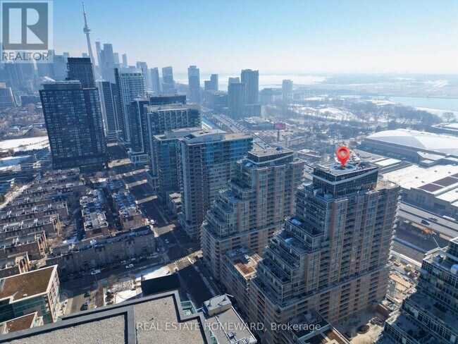 Photo du bâtiment - 75 E Liberty St