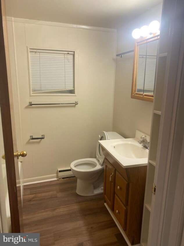 Foto principal - 47 W Maple St