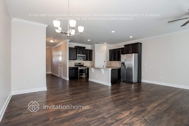 Foto del edificio - 7041 Harris Bay Rd
