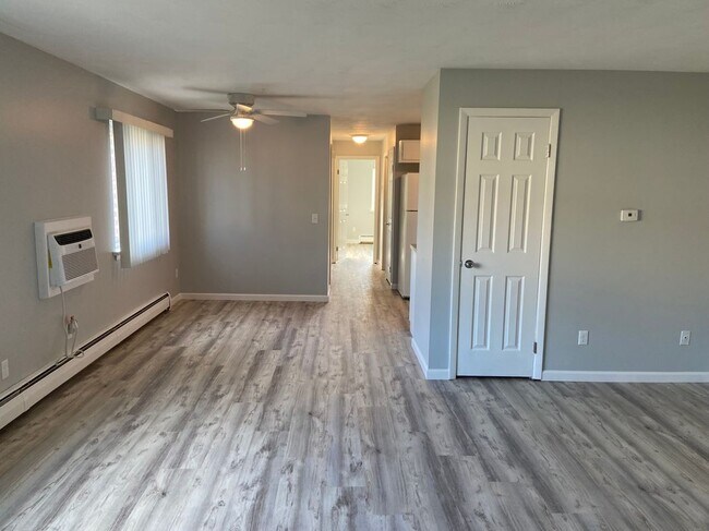 Foto del edificio - 11 Winston Dr