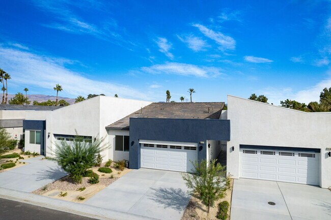 Building Photo - 49174 Cochran Dr