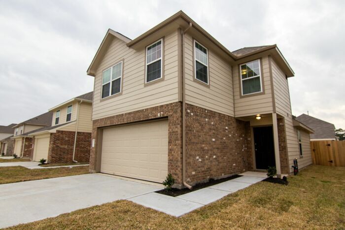 Building Photo - 25226 Sanitas Valley Dr