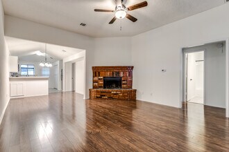 Building Photo - 7829 Cardinal Ct