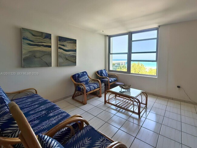 Foto del edificio - 2899 Collins Ave