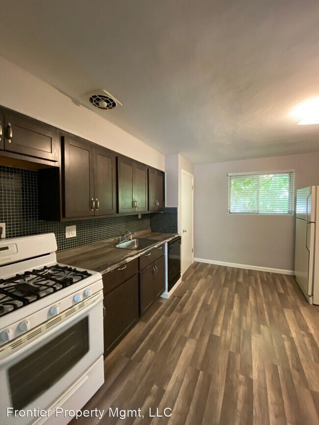 Building Photo - 3 br, 1 bath House - 4232 Smithfield Pl