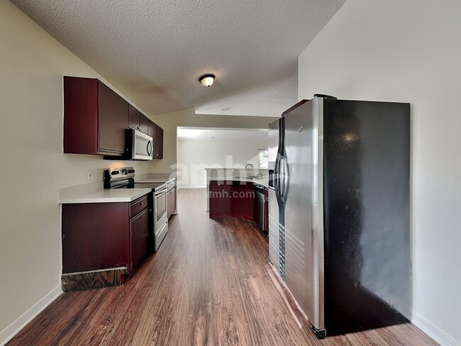 Foto del edificio - 16019 Horizon Ct