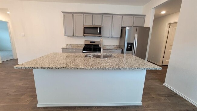 Building Photo - 504 Sandringham Lp