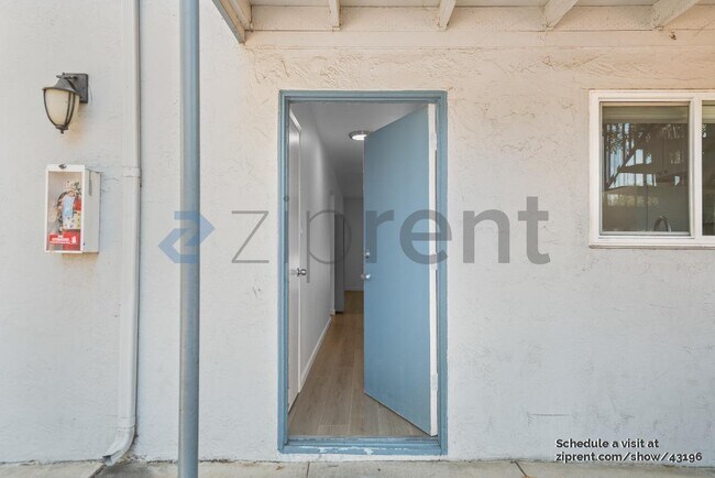 Foto del edificio - 3865 Almond Ave