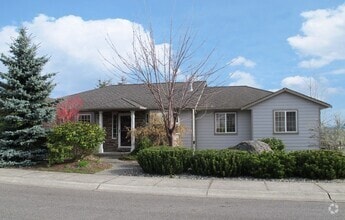 Building Photo - 1120 SW Harbor Vista Cir