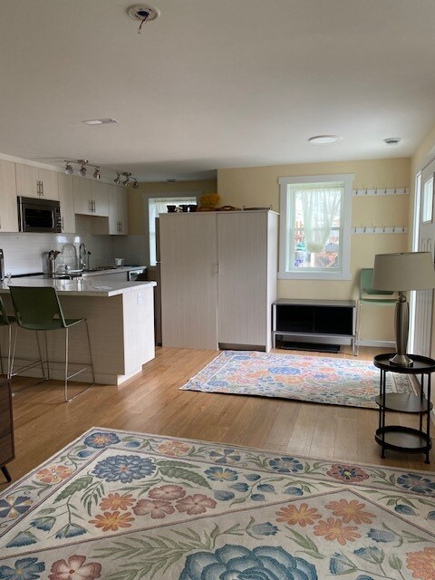 Photo du bâtiment - 2723 Chalice Rd NW