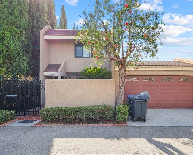 Building Photo - 10441 Rutgers Way