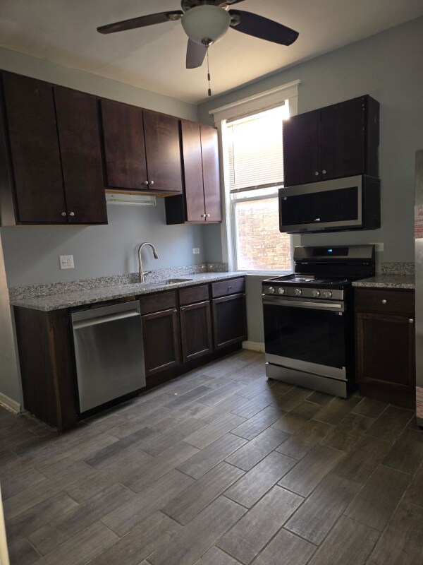 Foto principal - 4910 W Van Buren St