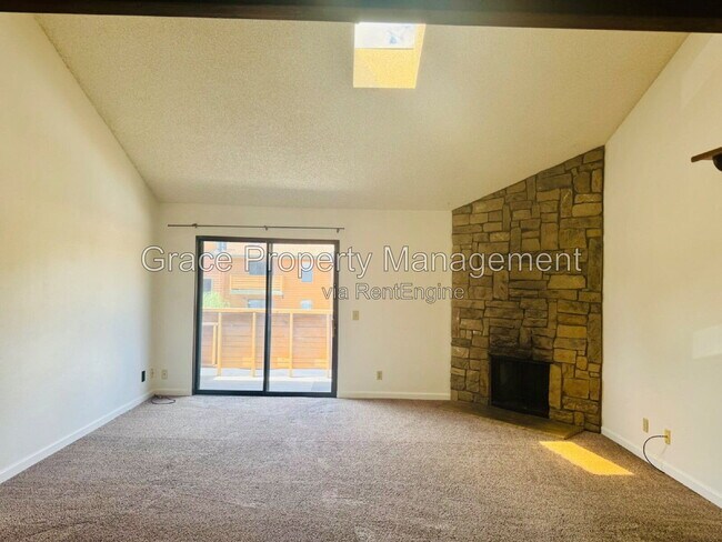 Foto del edificio - 3275 S Ammons St