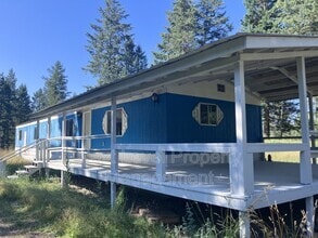 Building Photo - 159 Esteban Ln