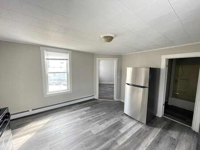 Foto del edificio - 336 Amherst St