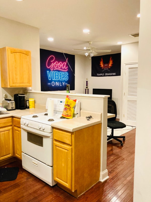 Photo - 1617 N Sydenham St Apartment