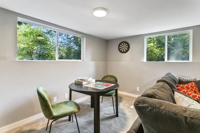 Photo - 3945 S Elmgrove St Apartment