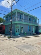 Building Photo - 936 St Roch Ave