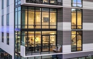 Building Photo - 808 Crawford St