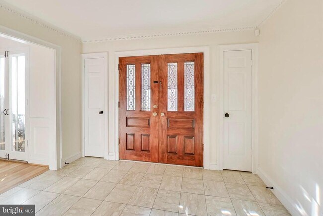 Foto del edificio - 4001 N Ridgeview Rd