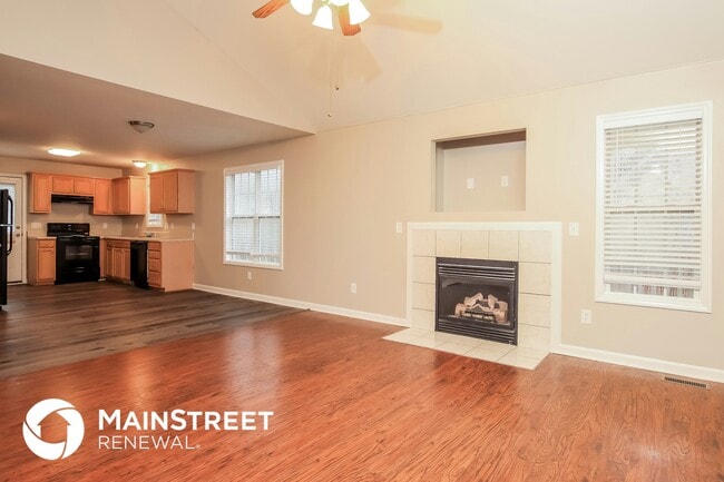 Building Photo - 105 Hazelwood Ct